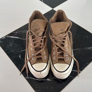 Pre owned Converse
Unisex Chuck 70 High Top Sneakers